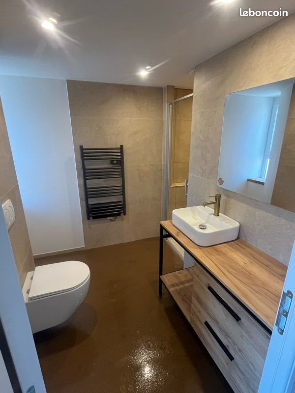 Appartement à louer, 83m², Lamure-sur-Azergues
