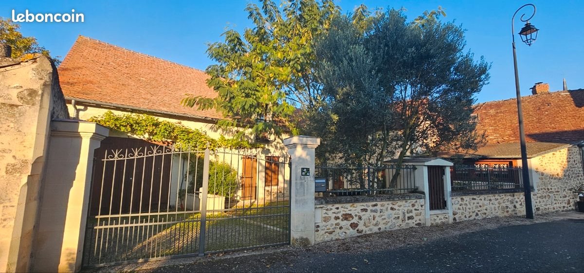 Maison à louer, 100m², Coussay-les-Bois