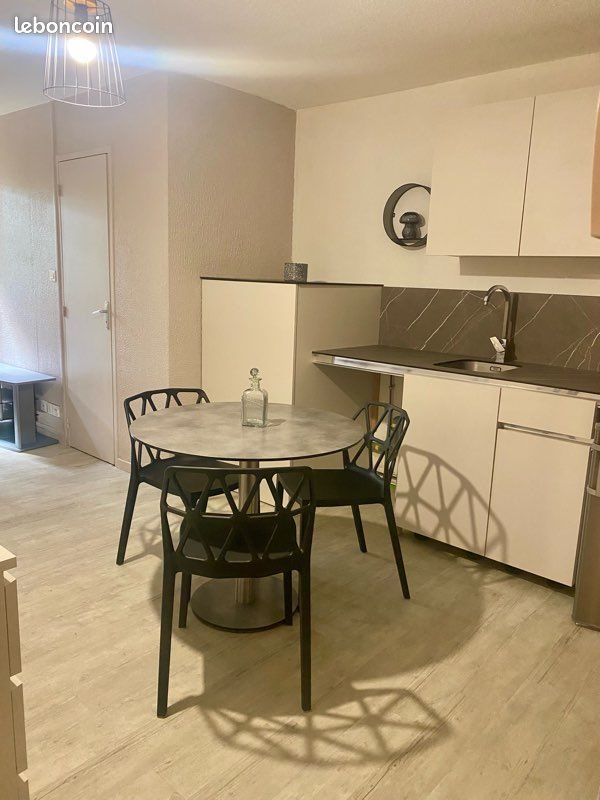 Appartement à louer, 25m², La Roche-Blanche