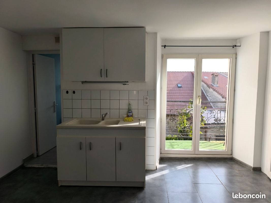 Appartement à louer, 57m², Orgelet