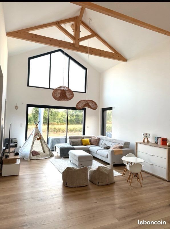 Maison à vendre, 143m², Saint-Gence