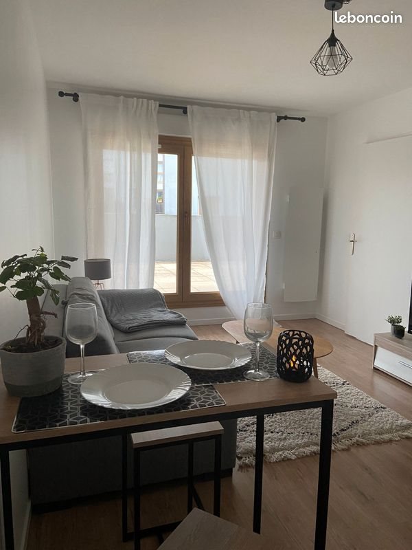 Appartement à louer, 27m², Bois-d'Arcy