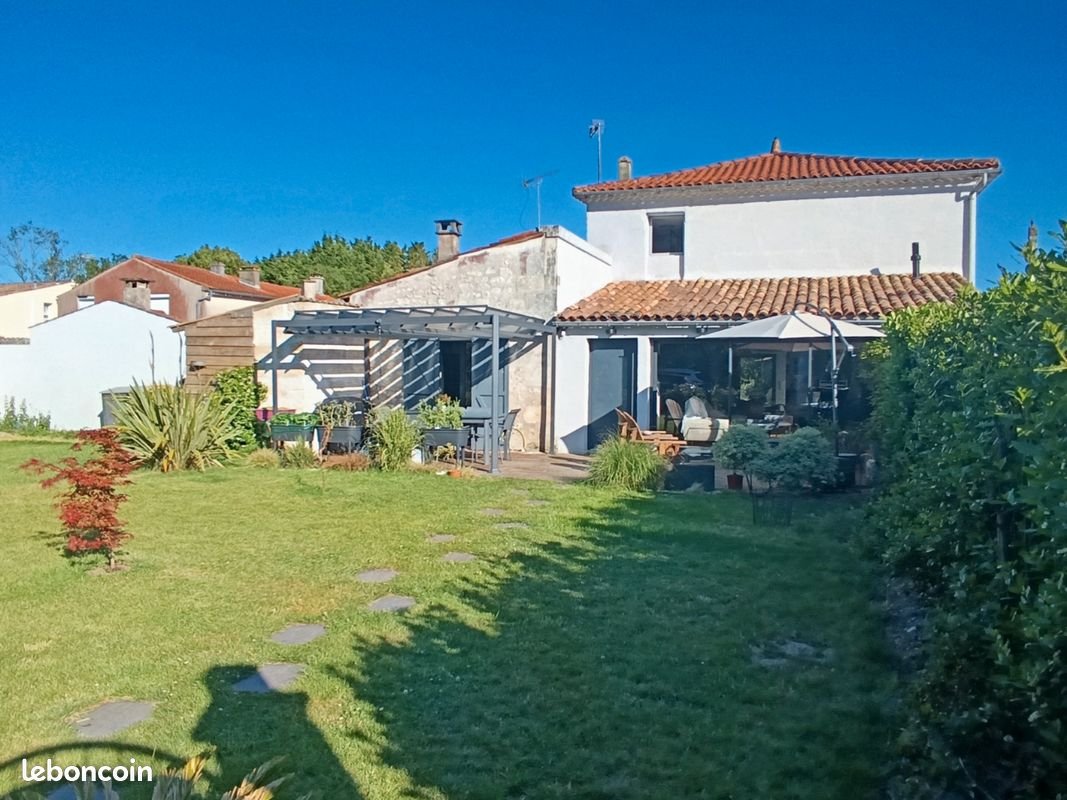 Maison à vendre, 152m², Chenac-Saint-Seurin-d'Uzet
