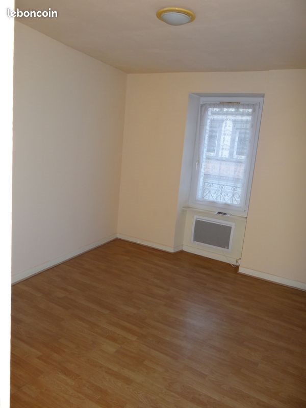 Appartement à louer, 24m², Carhaix-Plouguer