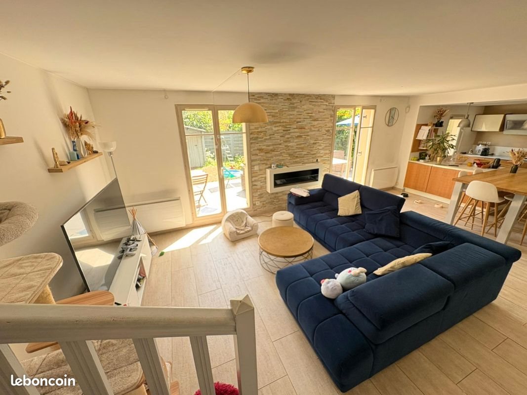 Maison à louer, 140m², Noisy-le-Roi
