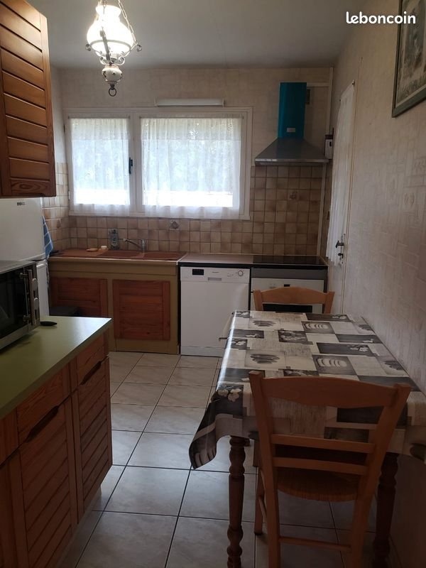 Maison à louer, 86m², Rochefort