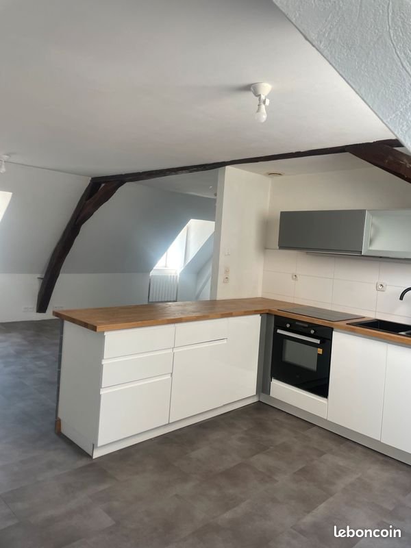 Appartement à louer, 45m², Moulins
