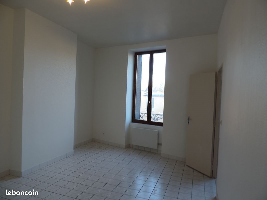 Appartement à louer, 48m², Toury