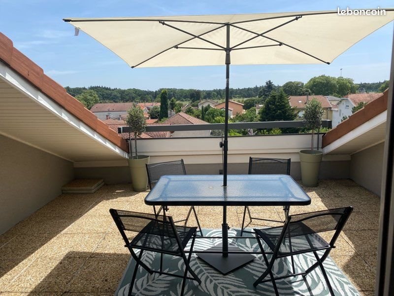 Appartement à louer, 47m², Vénissieux