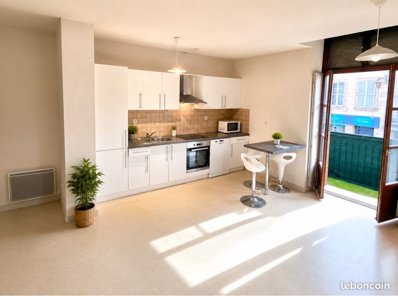 Appartement à louer, 70m², Montignac-Lascaux