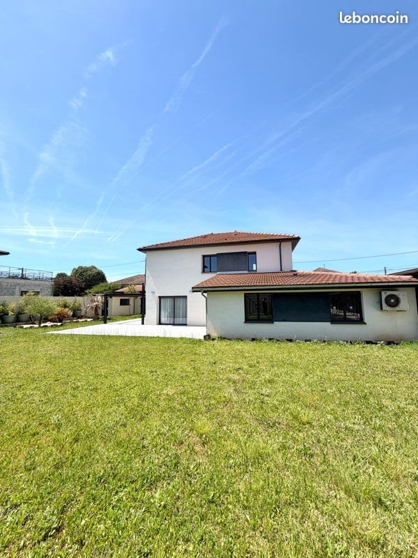 Maison à vendre, 128m², Saint-Bonnet-de-Mure