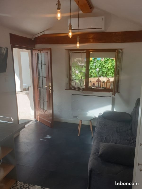 Appartement à louer, 18m², Vénissieux