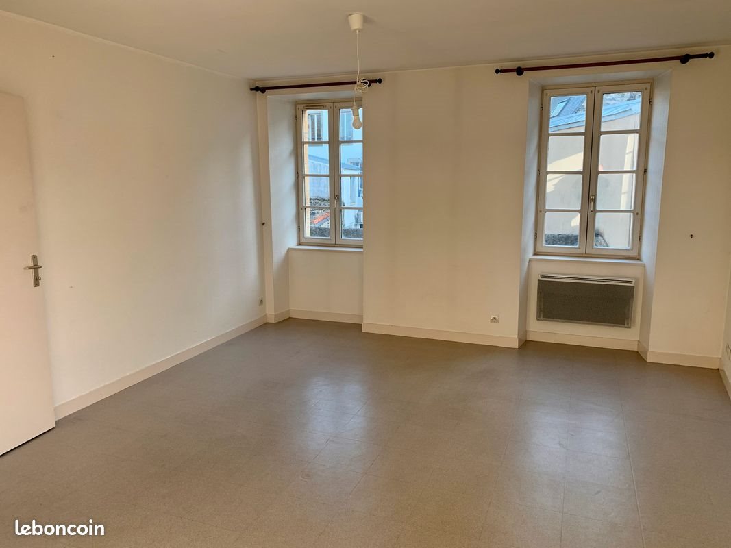 Appartement à louer, 48m², Landerneau