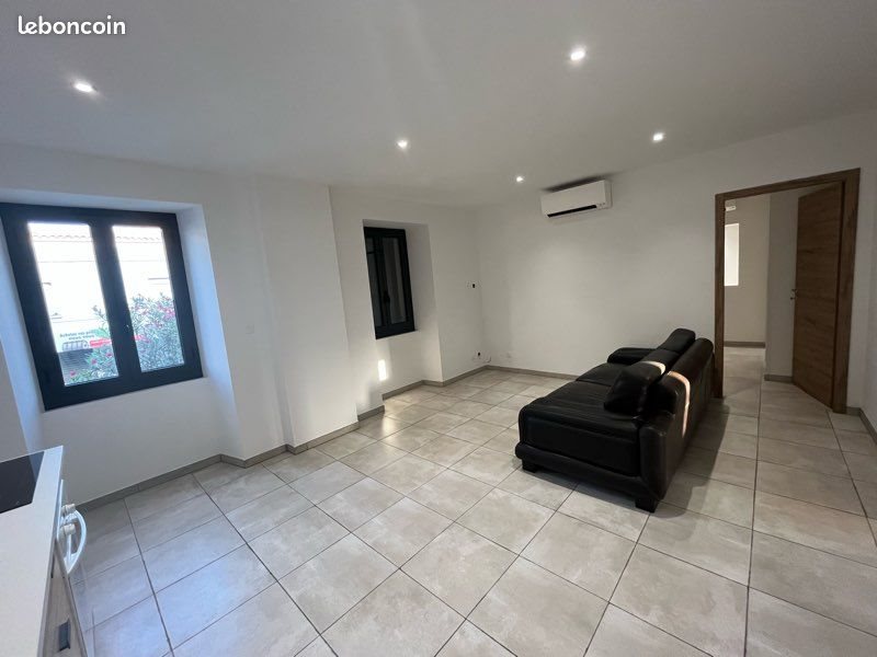 Appartement à louer, 70m², Ghisonaccia