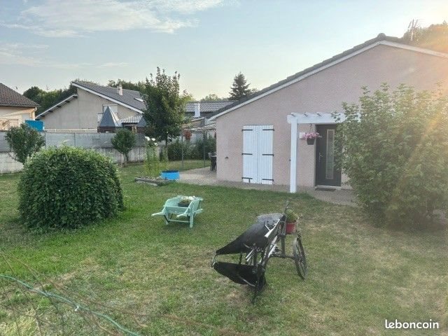 Maison à louer, 90m², Yssingeaux