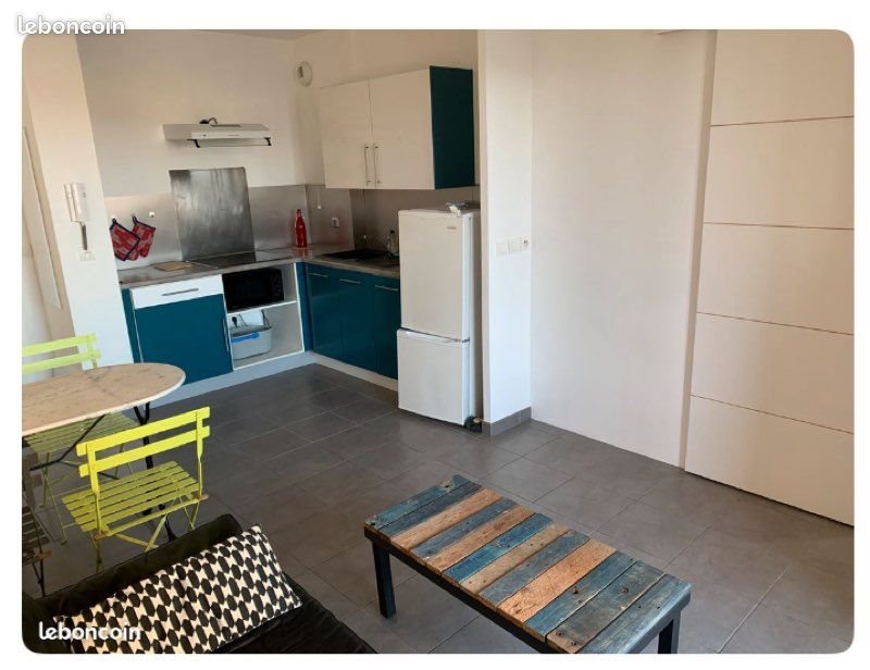 Appartement à louer, 32m², Marseille 10ème