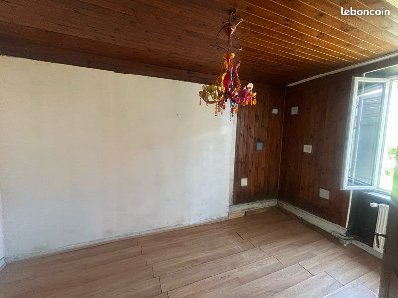 Appartement à louer, 65m², Méziré