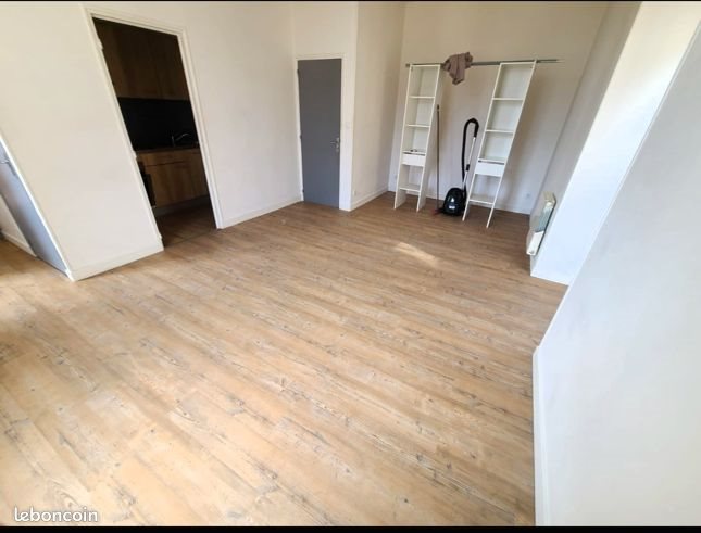 Appartement à louer, 31m², Brive-la-Gaillarde