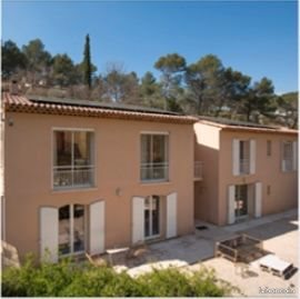 Maison à vendre, 300m², Saint-Marc-Jaumegarde