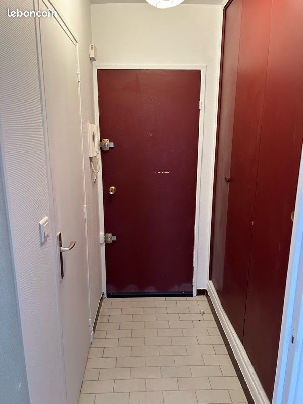 Appartement à louer, 25m², Marseille 3ème