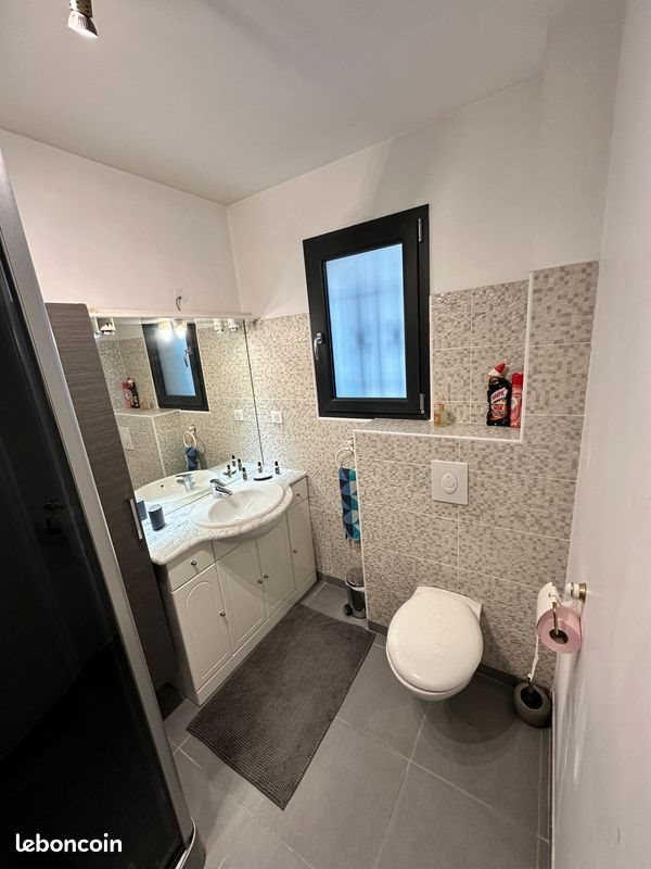 Appartement à louer, 35m², La Crau