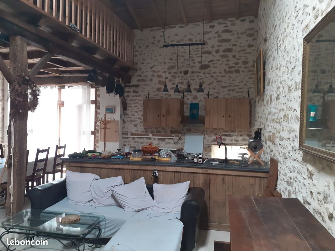 Maison à louer, 80m², Saint-Pardoux