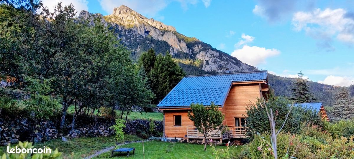 Maison à vendre, 180m², Valdeblore (La Colmiane)