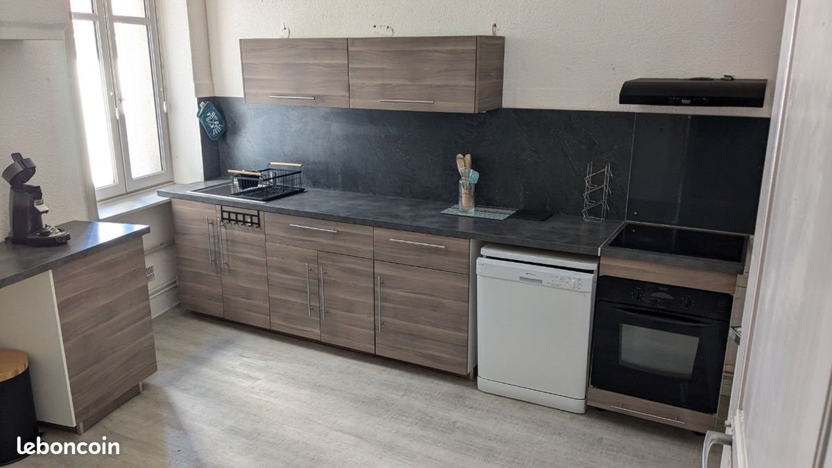 Appartement à louer, 115m², Le Coteau