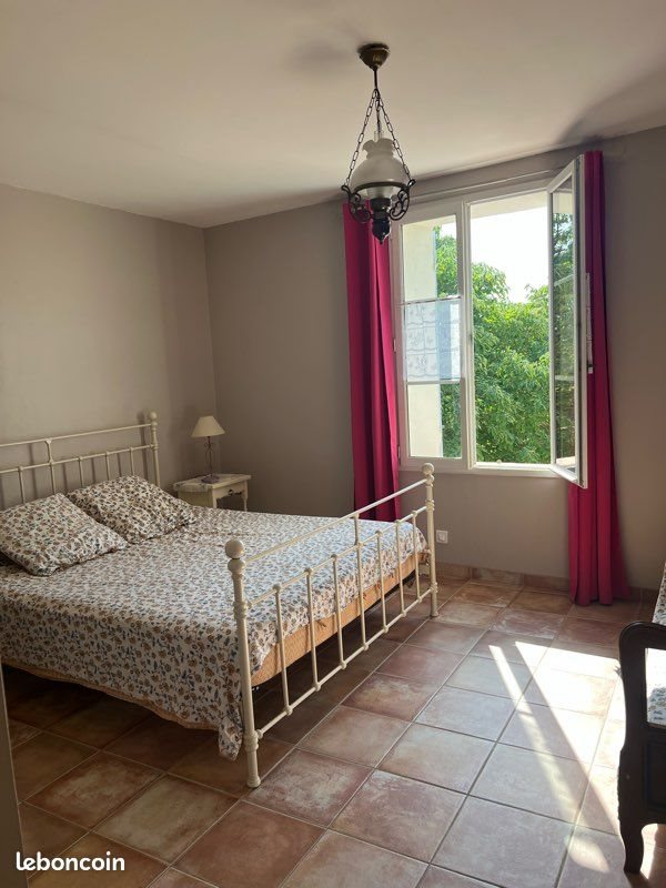 Maison à louer, 75m², La Tour-d'Aigues