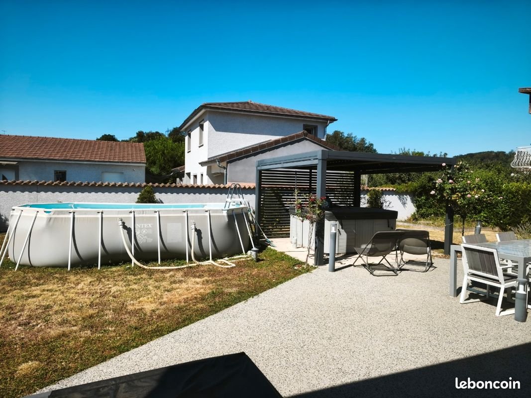 Maison à vendre, 119m², Villieu-Loyes-Mollon