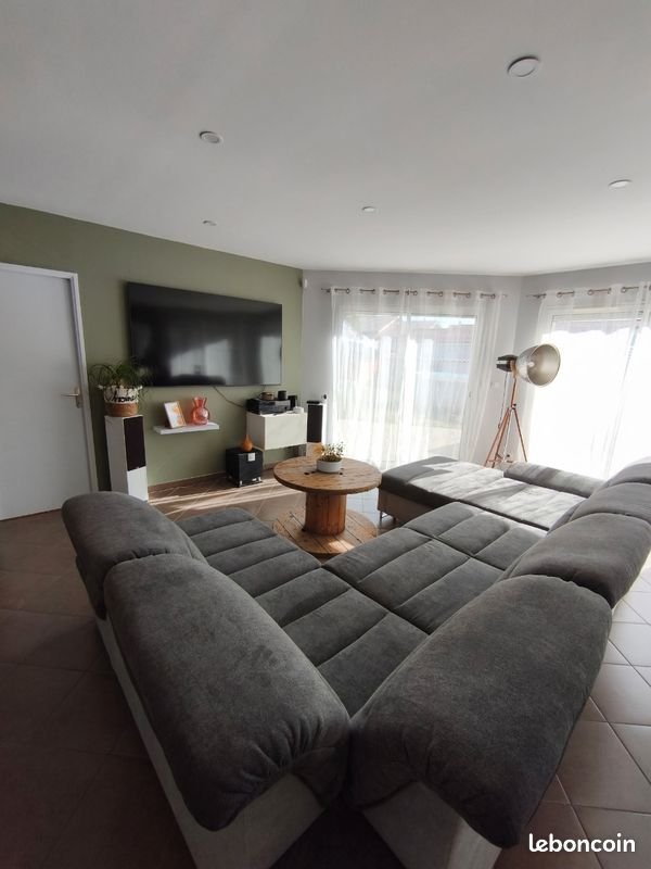 Maison à vendre, 119m², Villieu-Loyes-Mollon