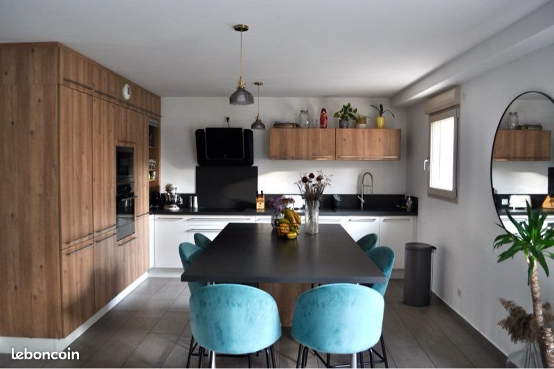 Maison à louer, 140m², Saint-Max