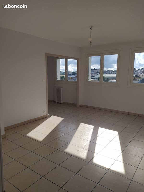 Appartement à louer, 70m², Aurillac
