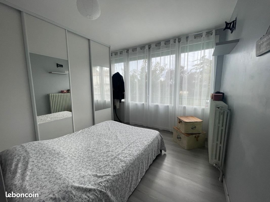 Maison à louer, 139m², Figeac
