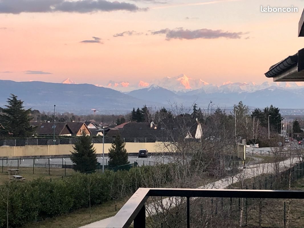 Appartement à louer, 43m², Gex