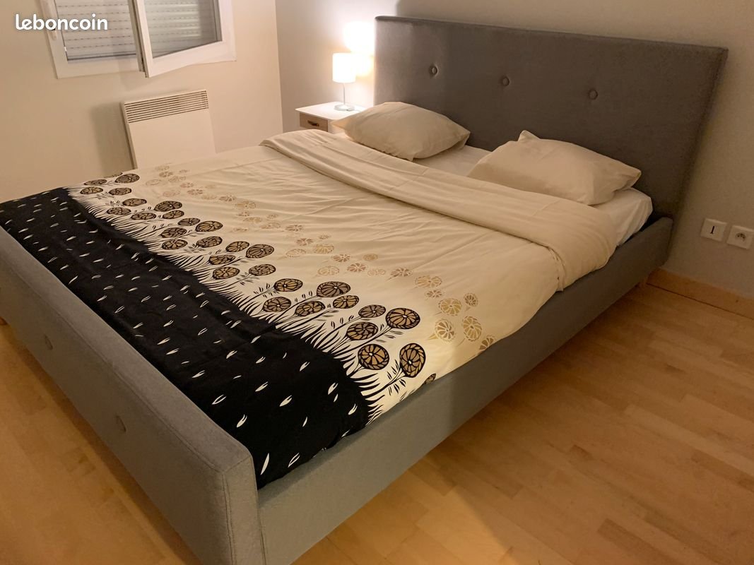 Appartement à louer, 43m², Gex