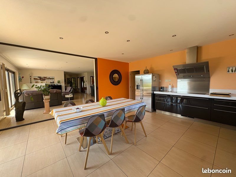 Maison à vendre, 200m², Millau