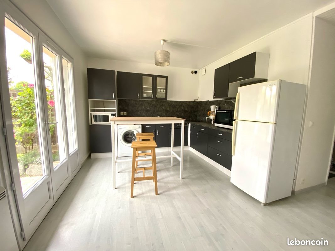 Appartement à louer, 48m², La Ville-du-Bois