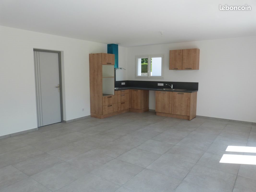 Maison à louer, 123m², Gilly-sur-Isère
