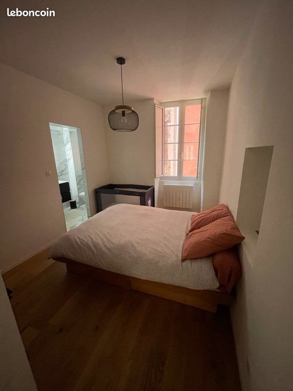 Appartement à louer, 49m², Bastia