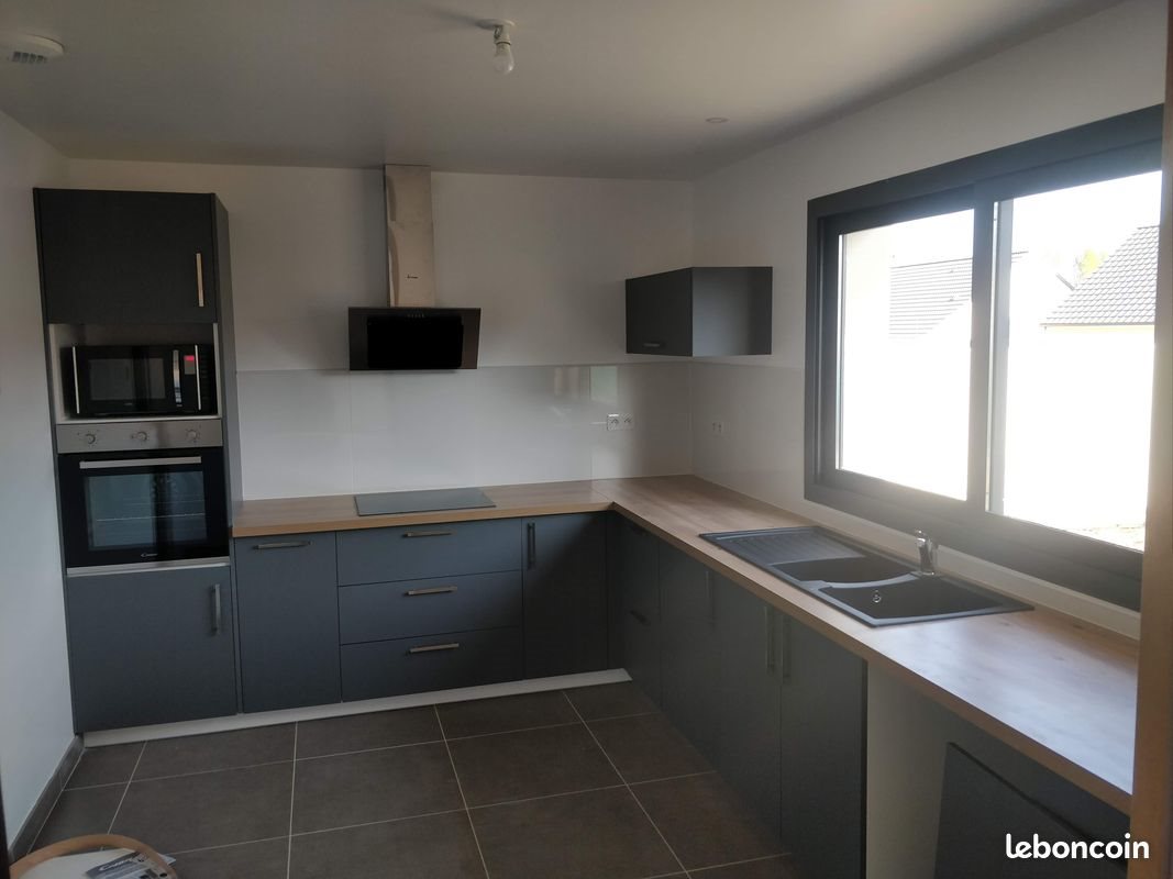 Maison à louer, 124m², Saint-Doulchard