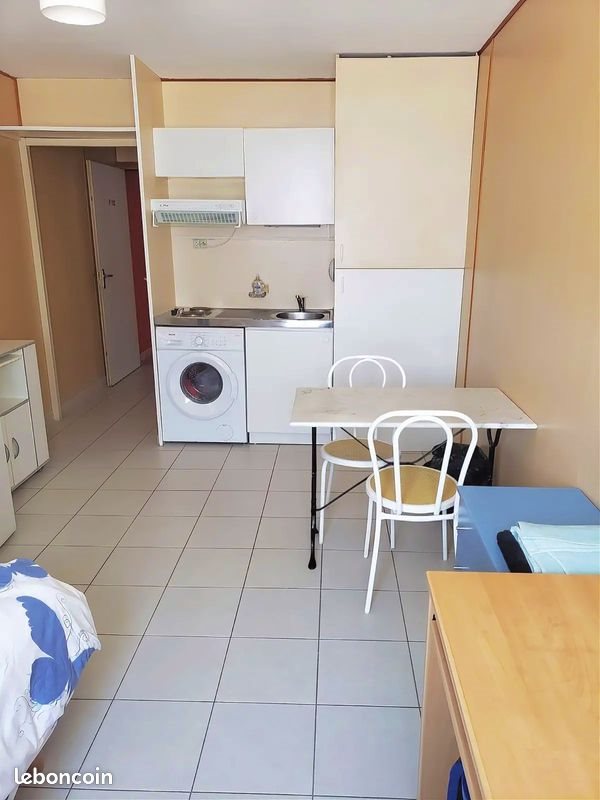 Appartement à louer, 21m², La Rochelle