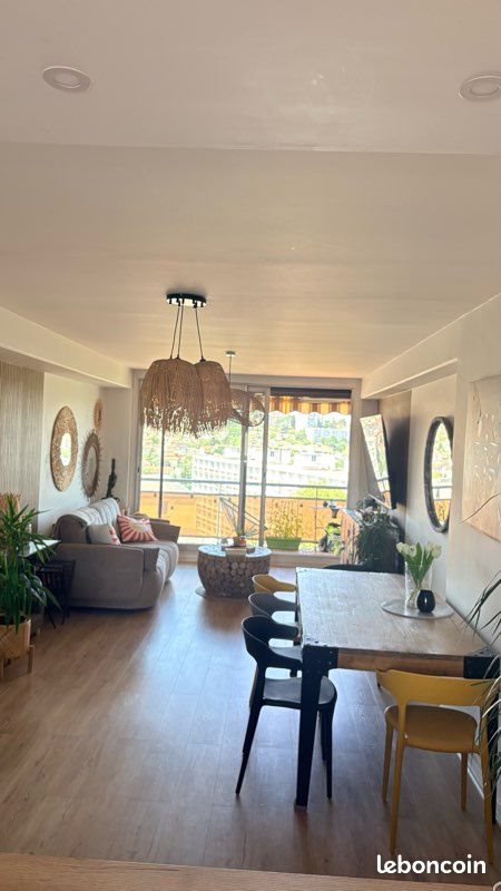 Appartement à vendre, 76m², Saint-Étienne