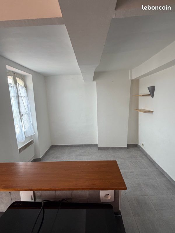 Appartement à louer, 16m², Bormes-les-Mimosas