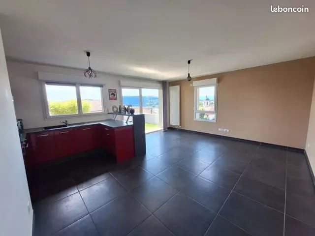 Appartement à vendre, 79m², Chapeiry