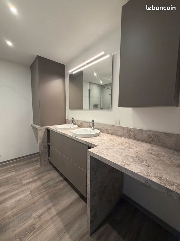 Appartement à louer, 80m², Mende