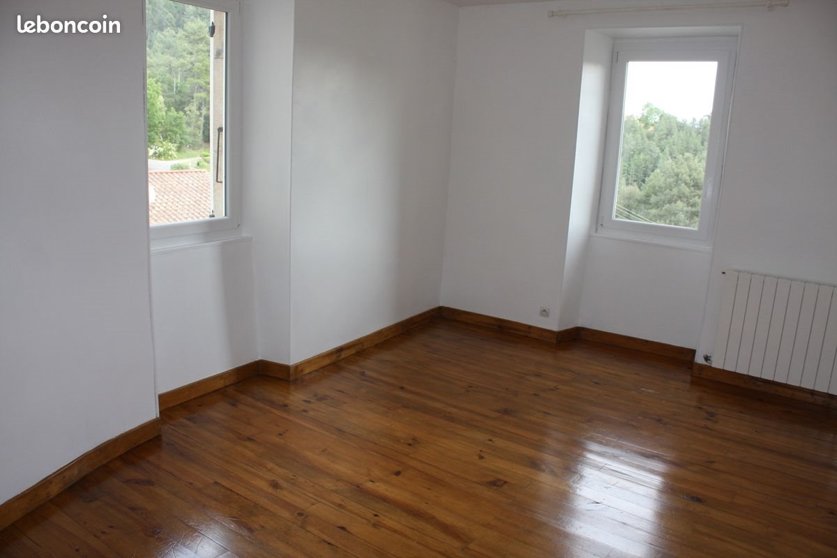 Maison à louer, 93m², Ucel