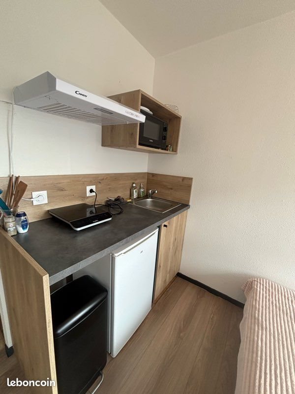 Appartement à louer, 15m², Poitiers