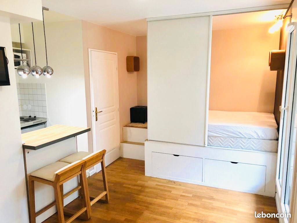 Appartement à vendre, 25m², Suresnes