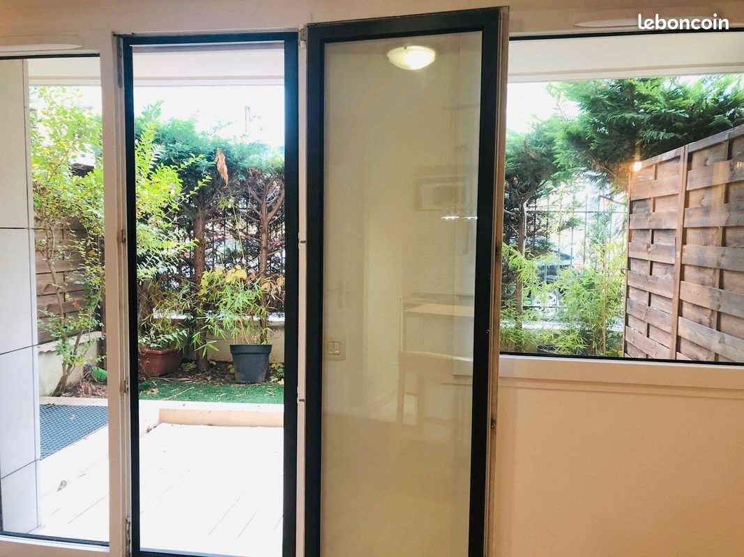 Appartement à vendre, 25m², Suresnes